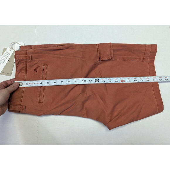Tommy Bahama Shorts 38 MENS Desert Red Cargo Pocket - Picture 2 of 9